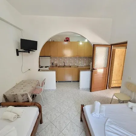 Guest house Celo Apartaments *
