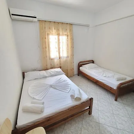 Celo Apartaments Guest house Ksamil