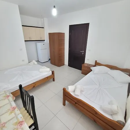 Celo Apartaments * Ksamil