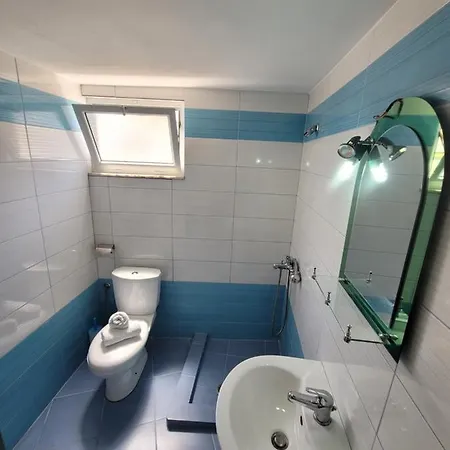 Celo Apartaments *