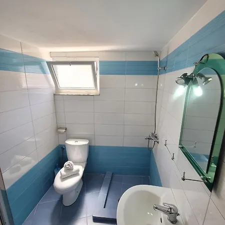 Celo Apartaments * Ksamil