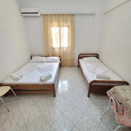 Celo Apartaments * Ksamil