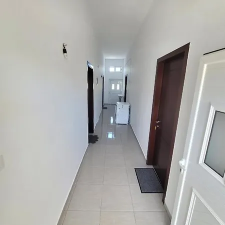 Celo Apartaments Ksamil