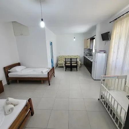 Celo Apartaments Ksamil